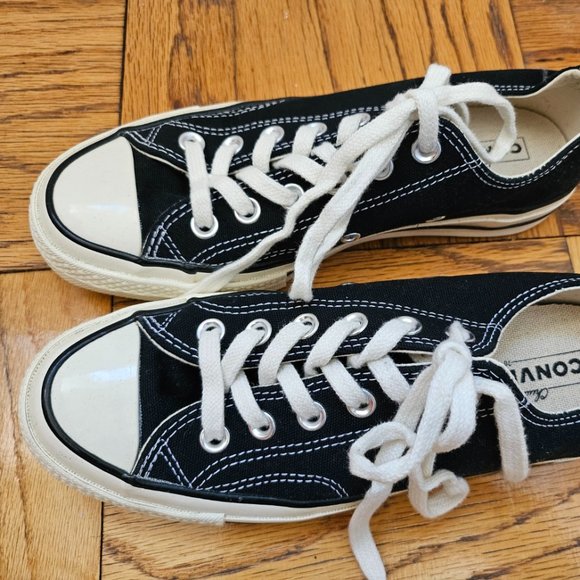 Like New Chuck 70 Low Top - Black - Picture 9 of 9